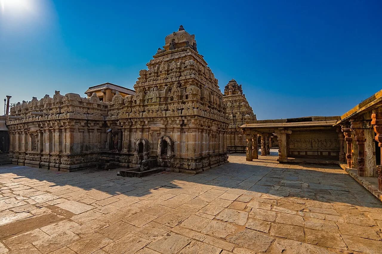 The stone architecture of Bhoga Nandeeshwara Temple.